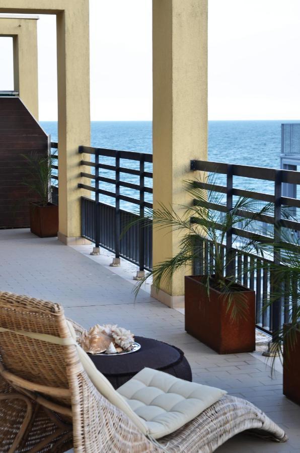 Piazza Nember Attico Con Vista Mare Apartment Lido di Jesolo Exterior foto